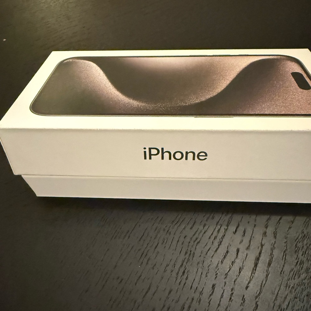 Box for Apple iPhone 15 Pro